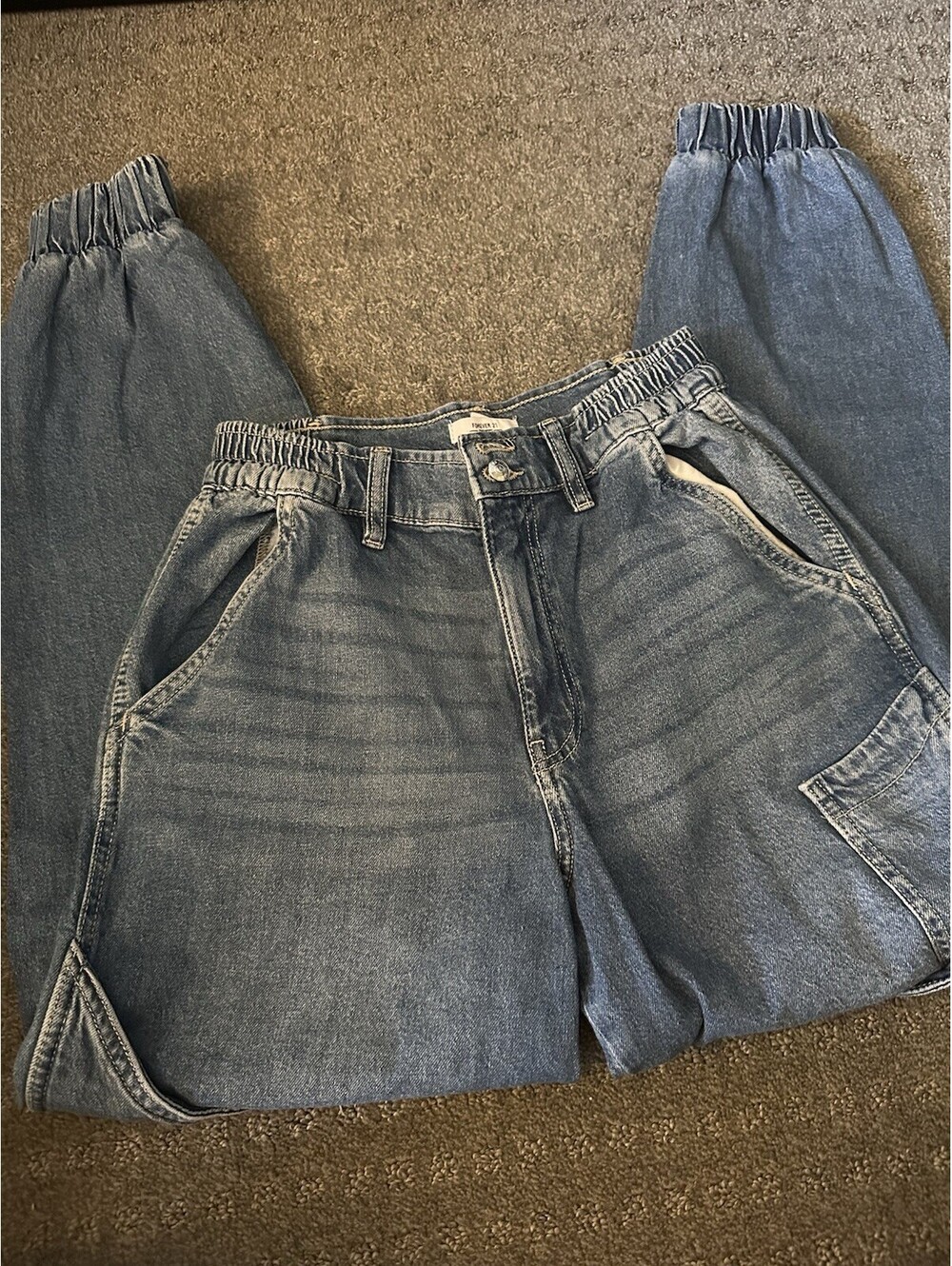 Forever 21 Women’s Blue Medium Wash Denim Jogger Jeans Relaxed Cargo